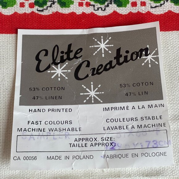 9-(VHD) Vintage Home Decor. Handprinted. Christmas Table Cloth. - Picture 4 of 7